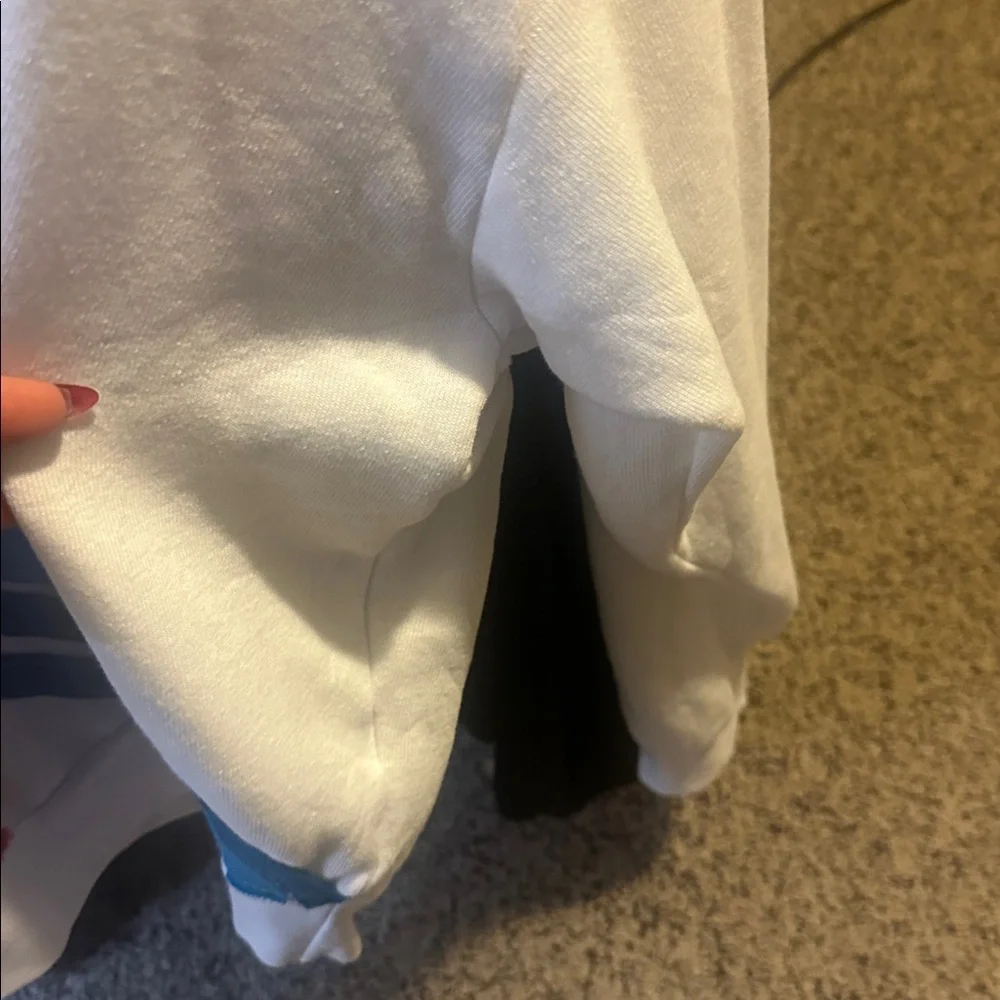 ❤️🤍💙 2025 Aviator Nation Pull Over - Picture 4 of 5